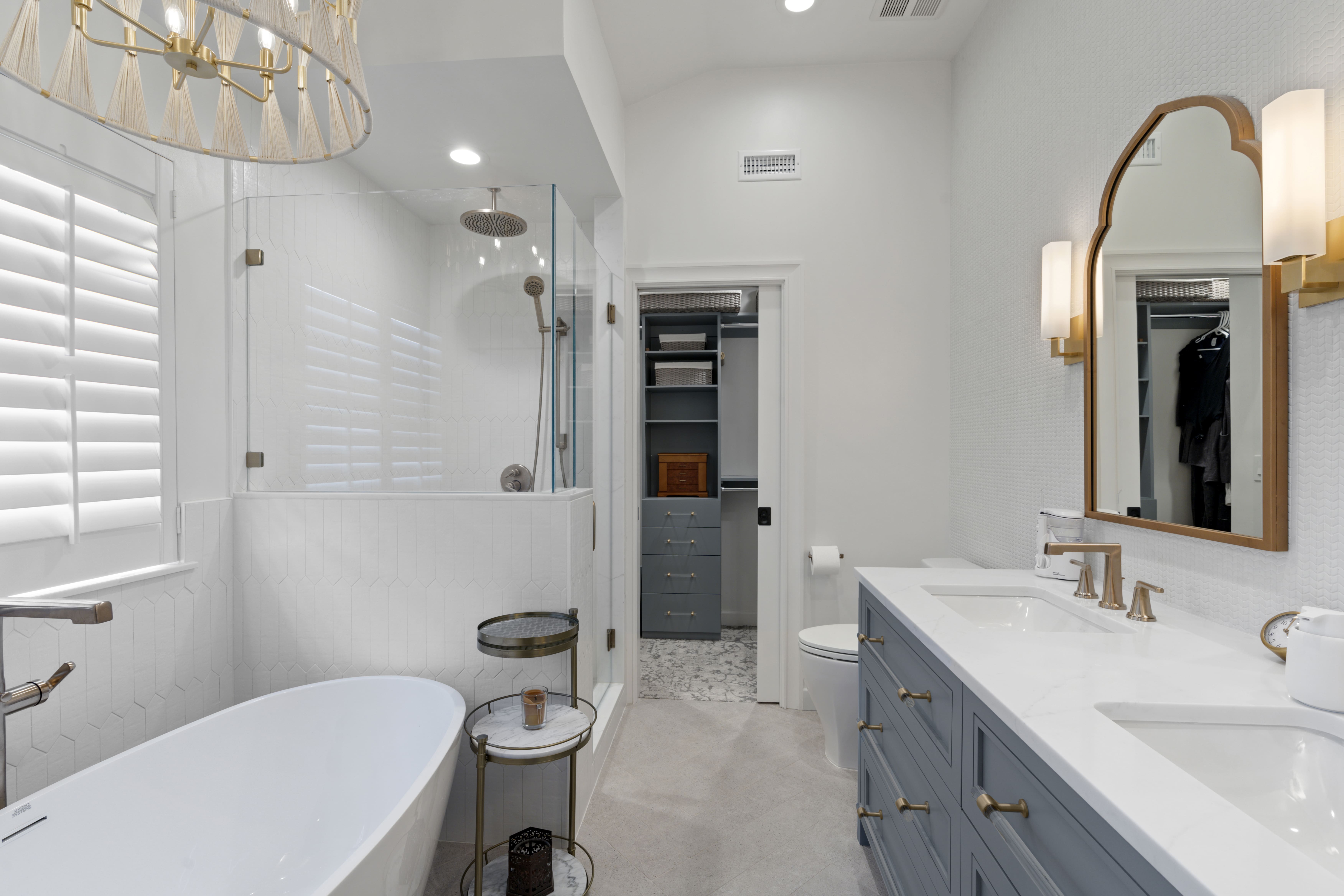 Bathroom Remodeling in Nashville and Franklin TN by Red Oak Building Company